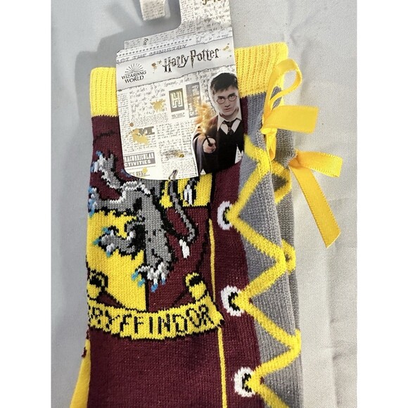 Gryffindor Harry Potter Womens Knee High Socks w/ribbon Bioworld Costume Cosplay - Picture 2 of 3